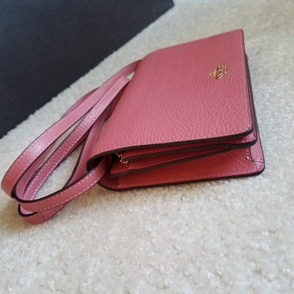 Coach foldover crossbody clutch - Picture 4 of 8
